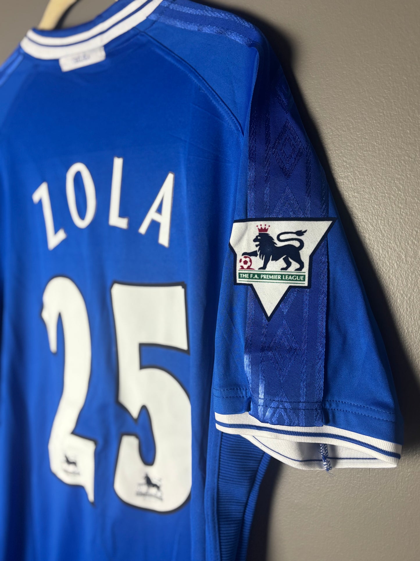 Chelsea FC ‘99 - 25 Zola