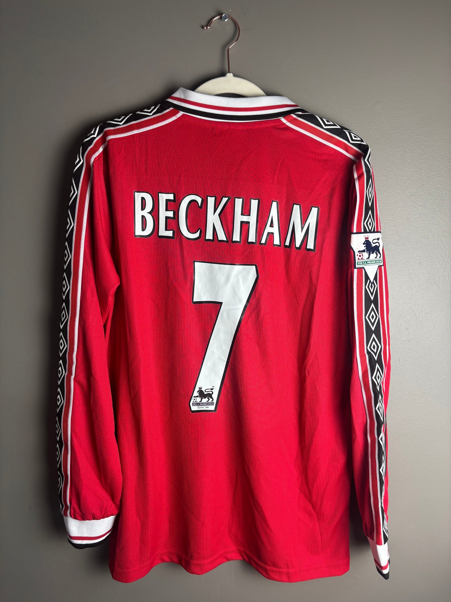 Manchester United 1996/97 - 7 Beckham - Long Sleeve