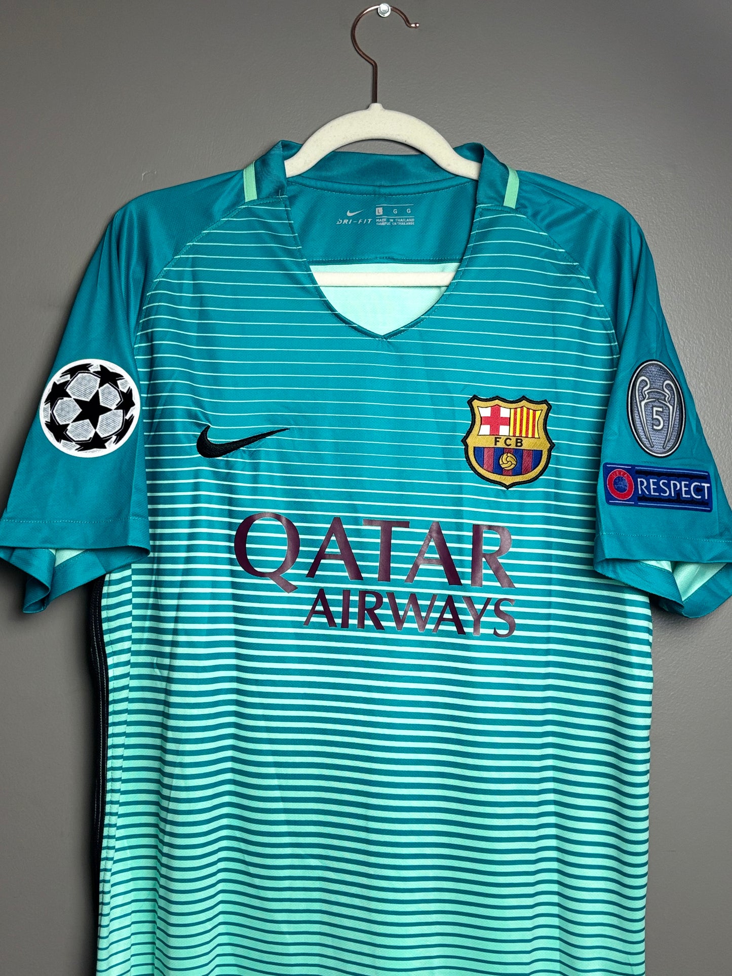 FC Barcelona 2016/17 - 8 A. Iniesta