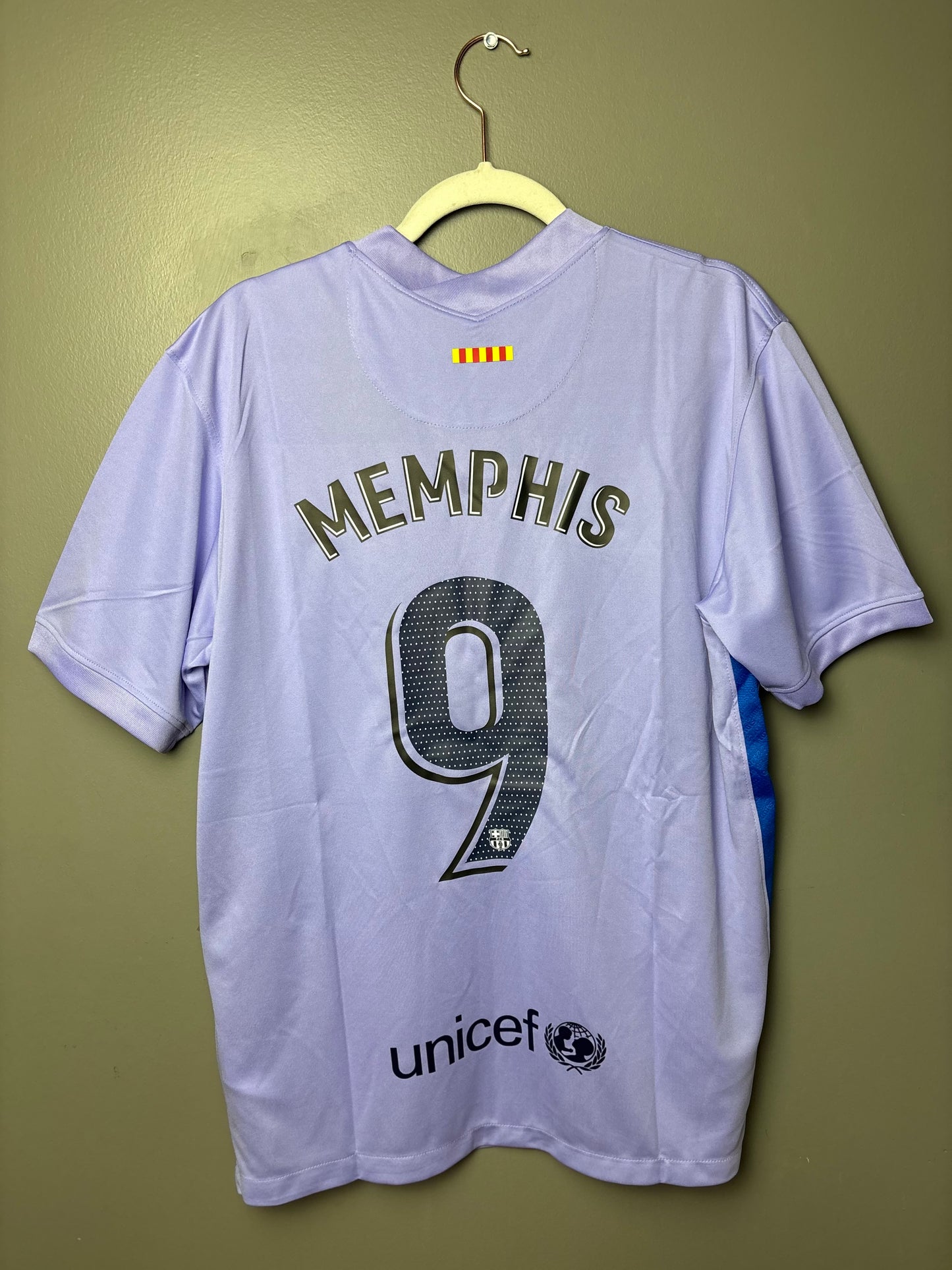 FC Barcelona 2021/22 - 9 Memphis