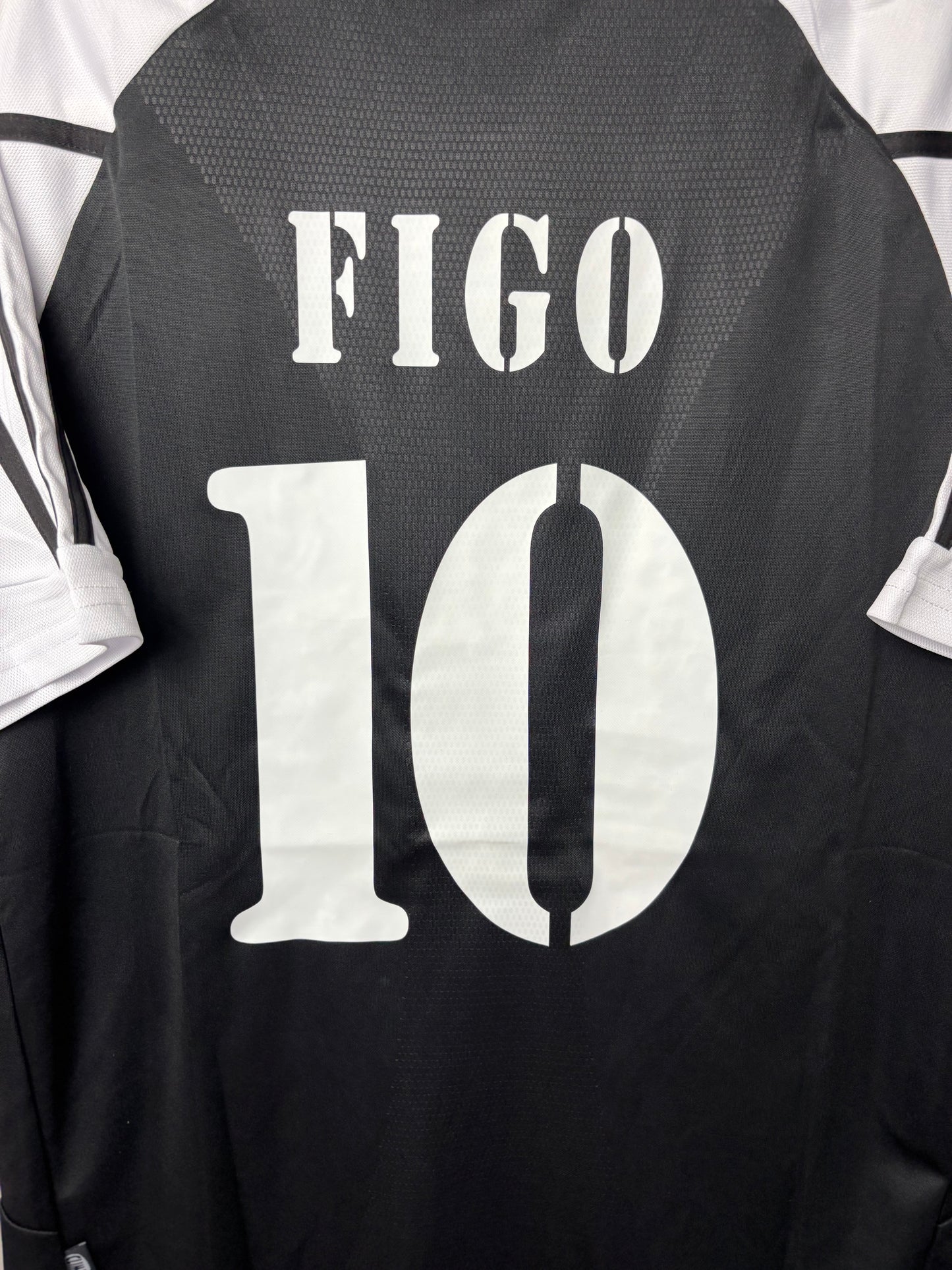 Real Madrid 2001/02 - 10 Figo