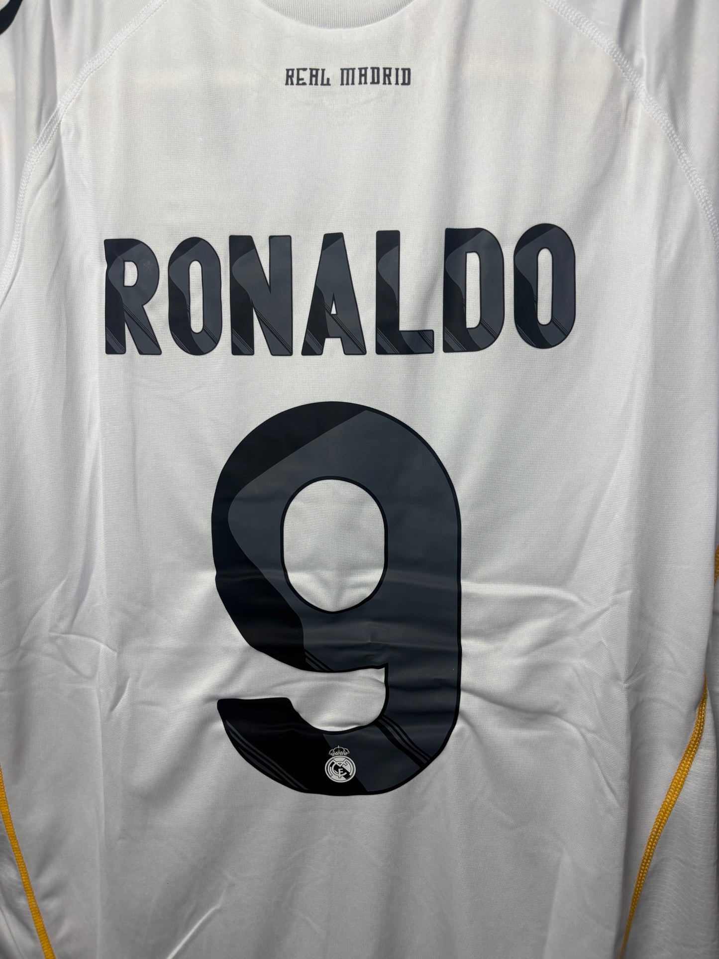 Real Madrid 2009/10 - 9 Cristiano Ronaldo