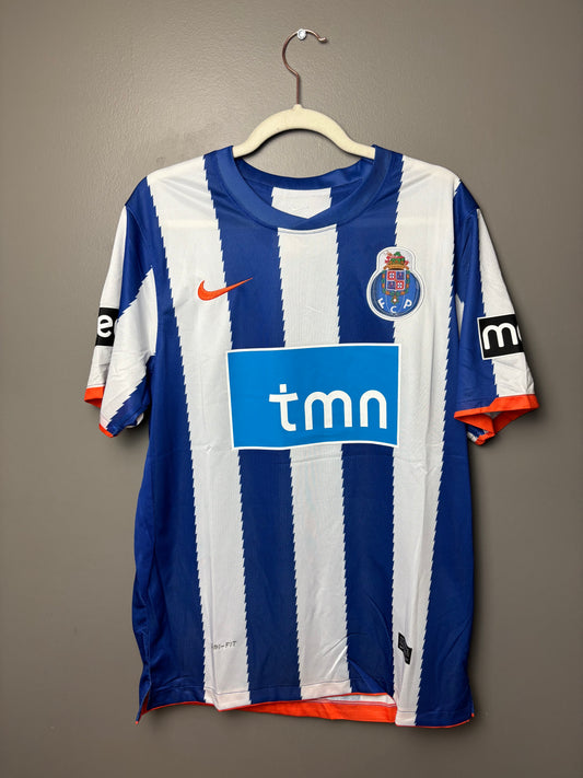 Porto FC 2010/11 - 9 Falcao