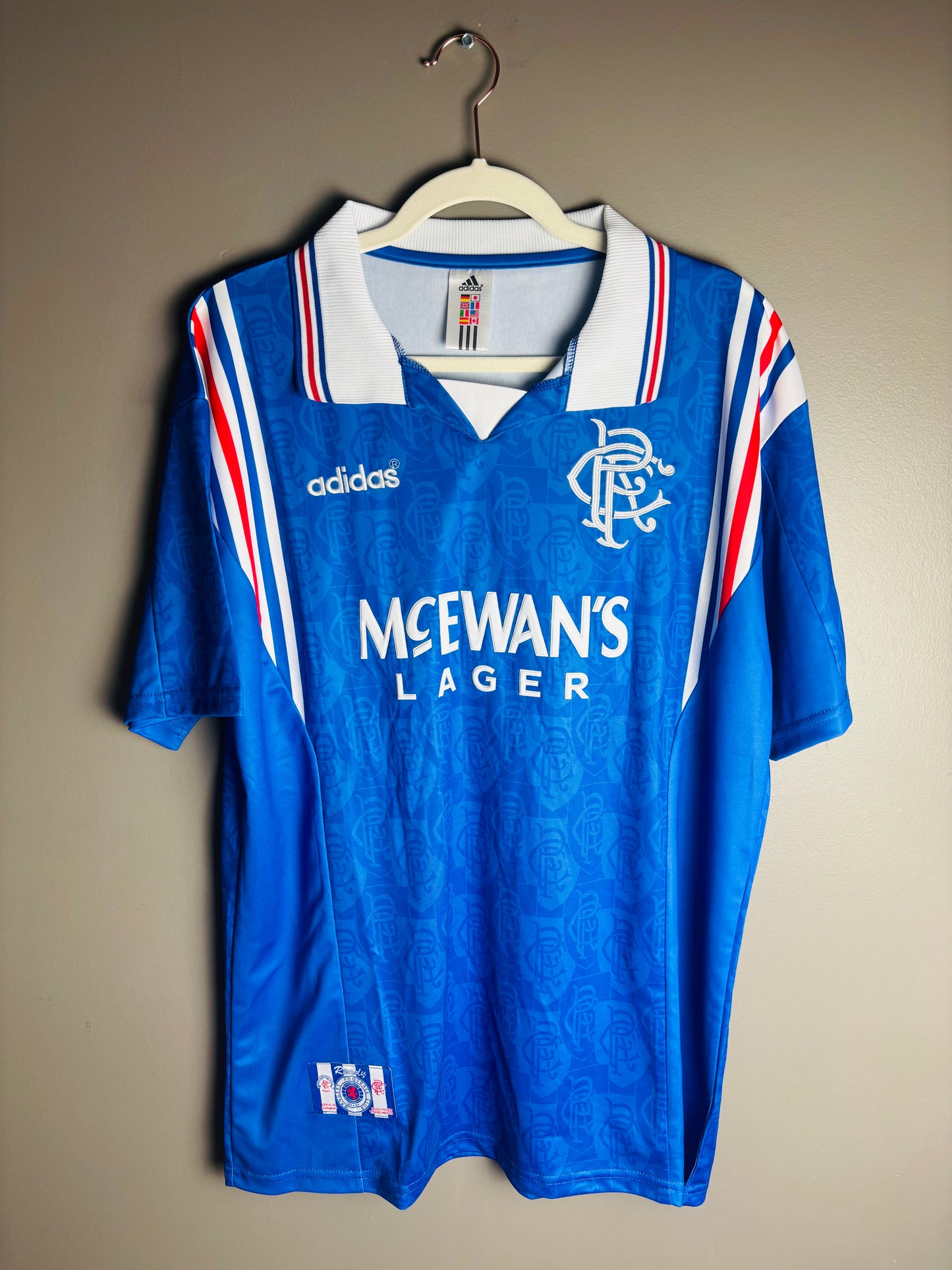 Rangers FC 1996/97 - 11 Laudrup