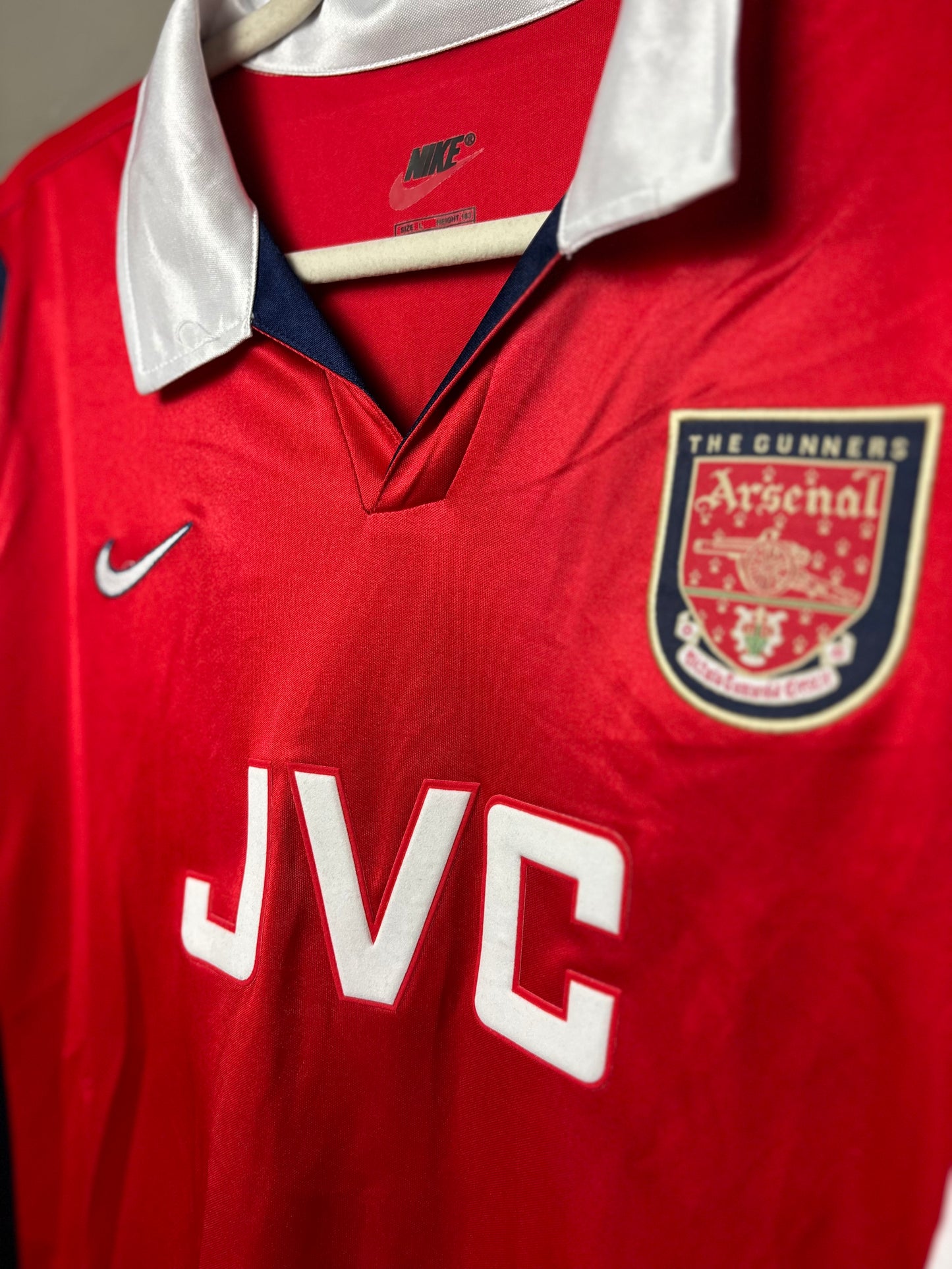 Arsenal FC 1998/99 - 10 Bergkamp