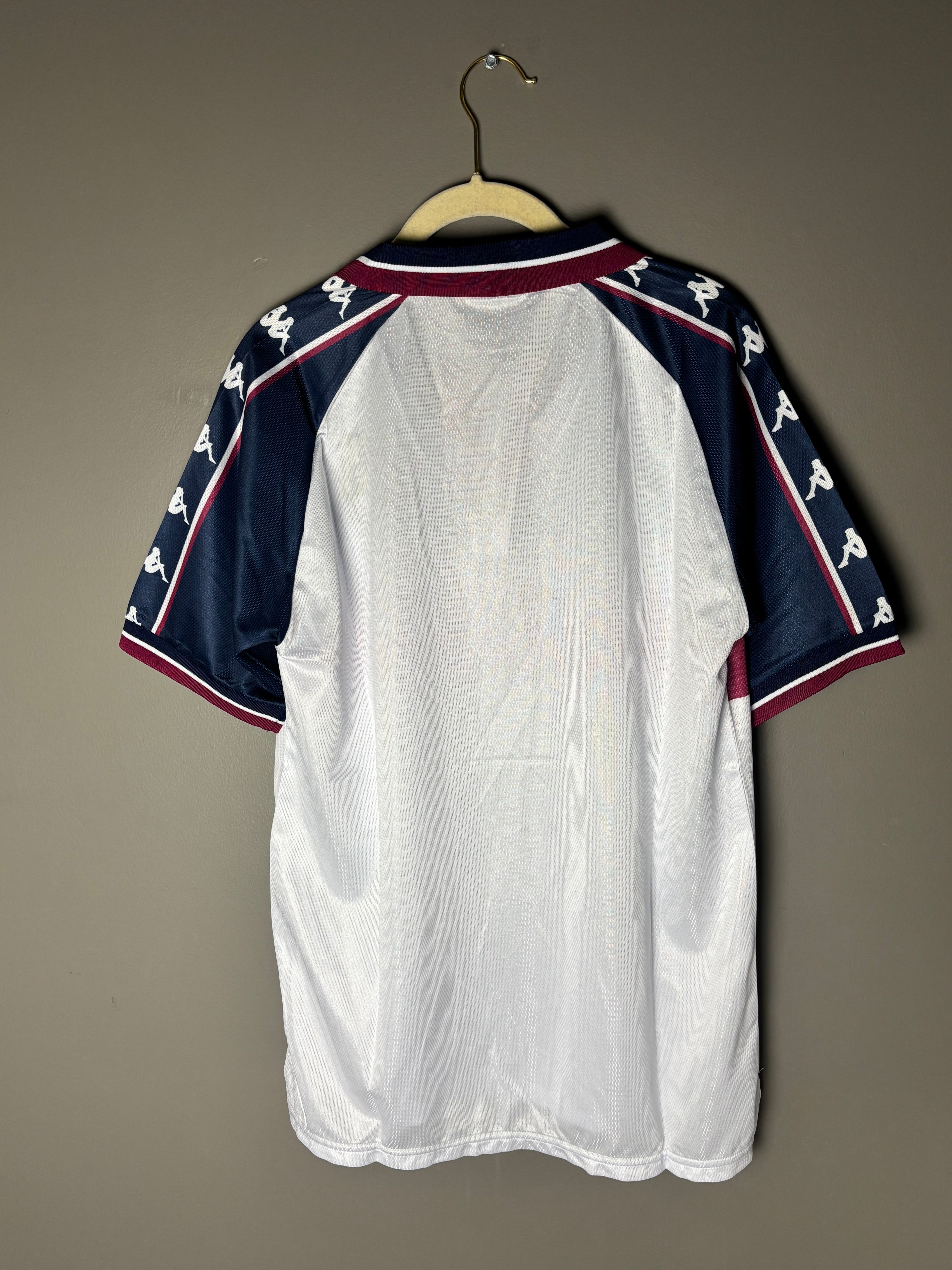 Manchester City '97/98 – Field Legends Jerseys