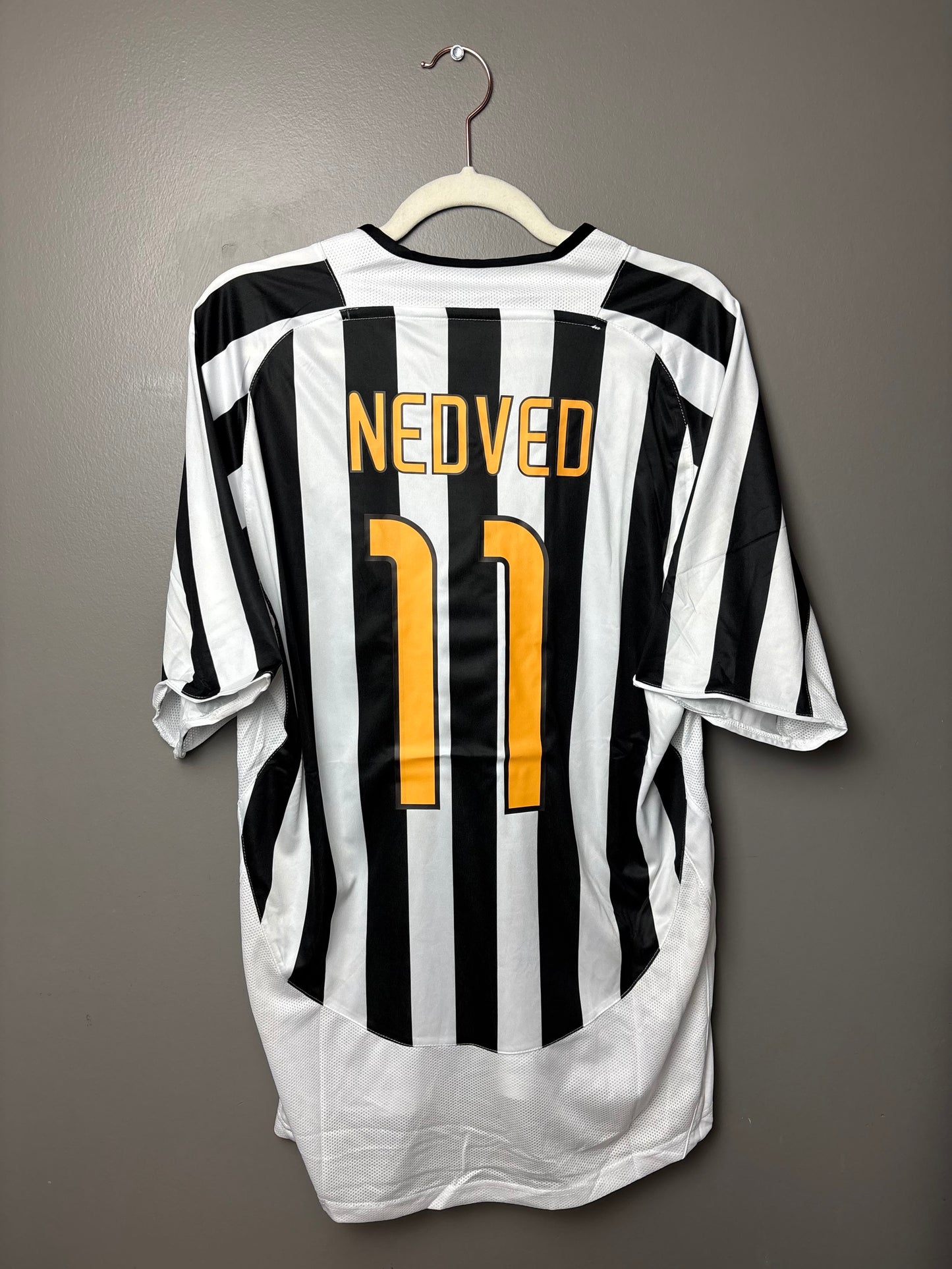 Juventus FC 2003/04 - 11 Nedved