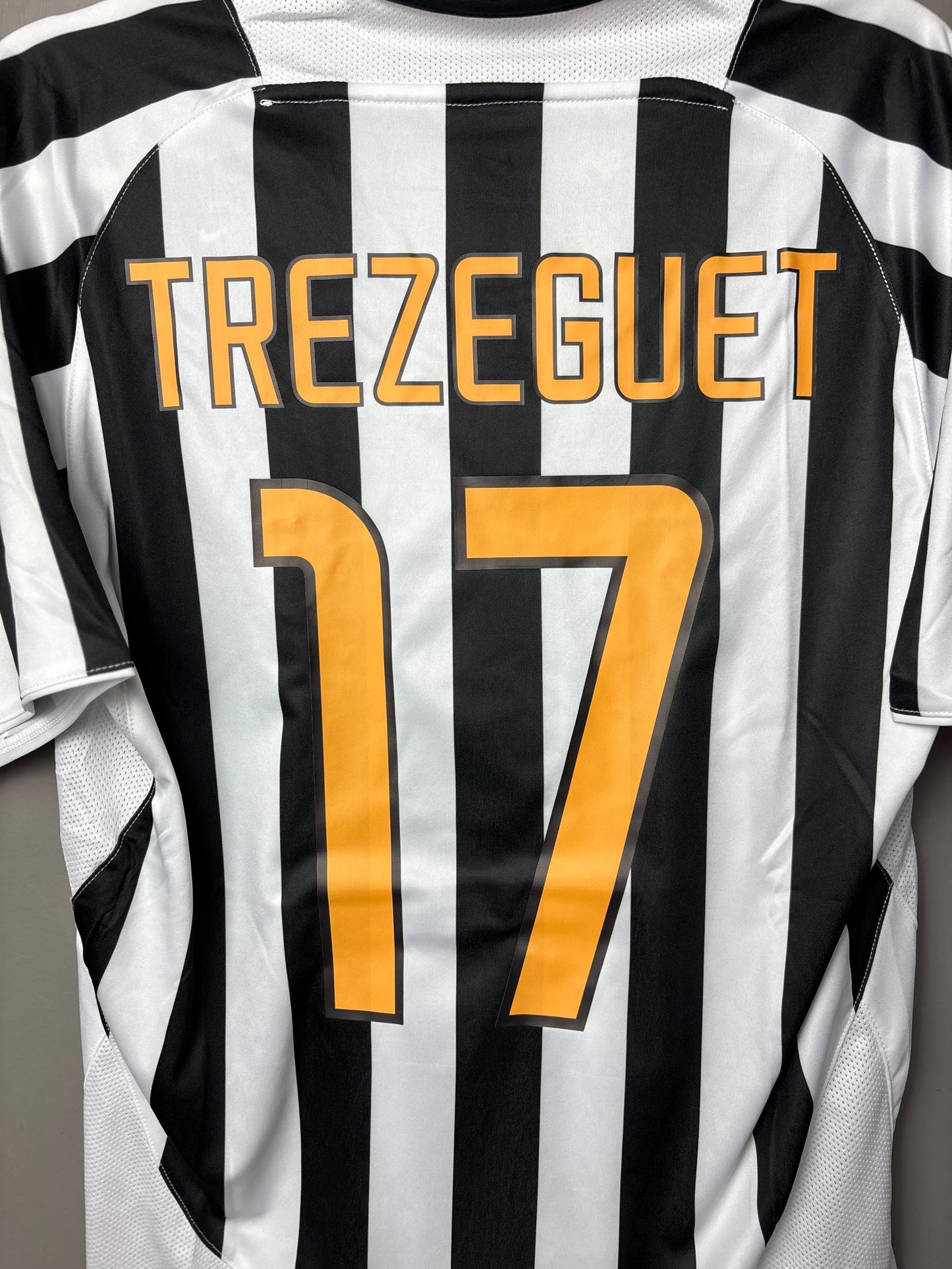Juventus FC 2003/04 - 17 Trezeguet