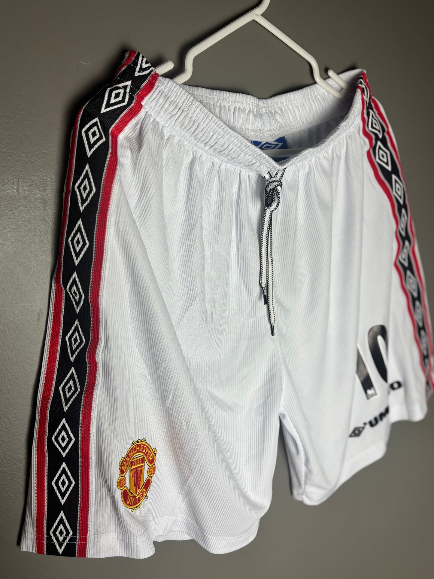 Manchester United Short ‘97/98 - 10 Sheringham
