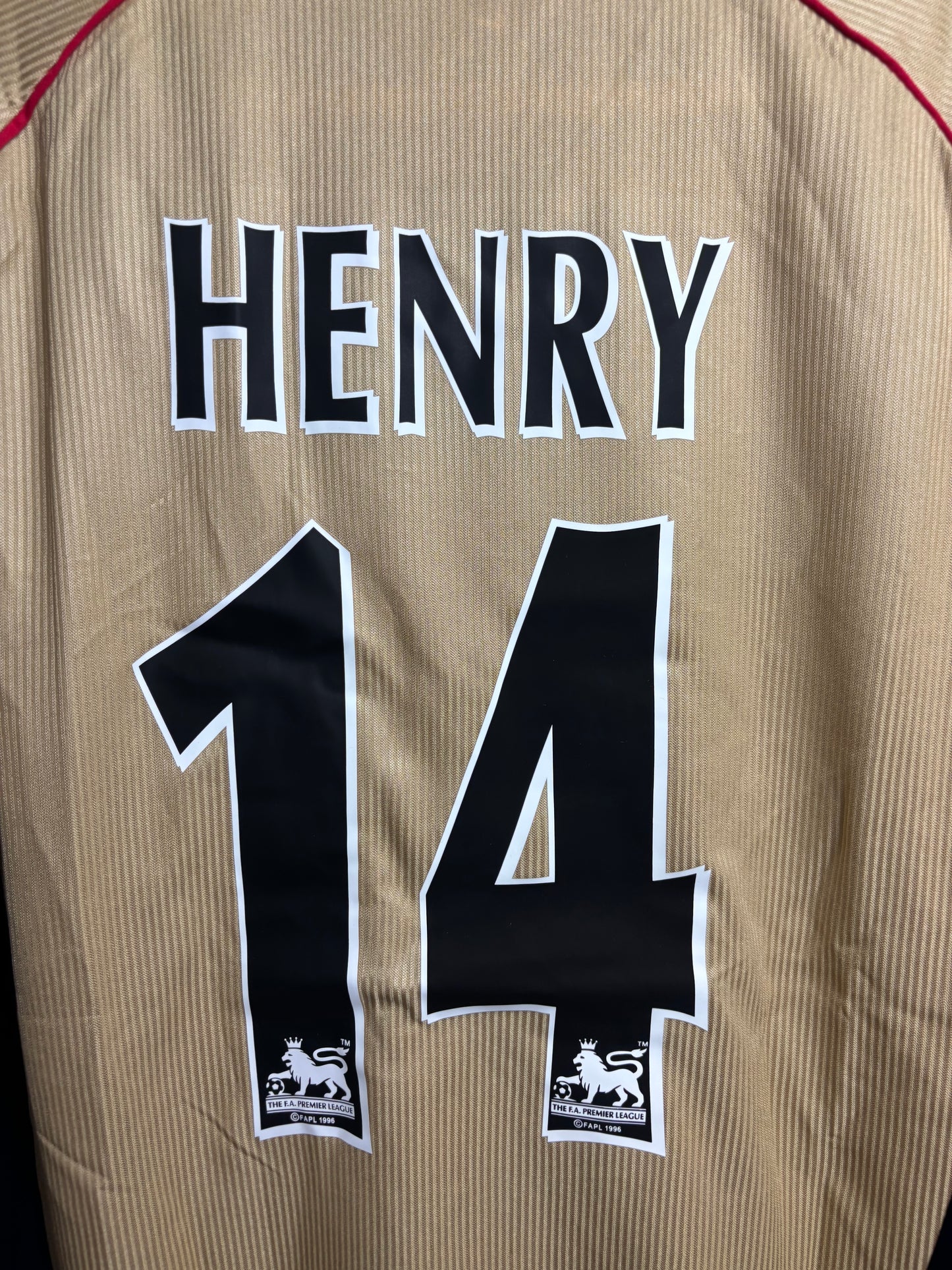 Arsenal FC 2001/02 - 14 Henry