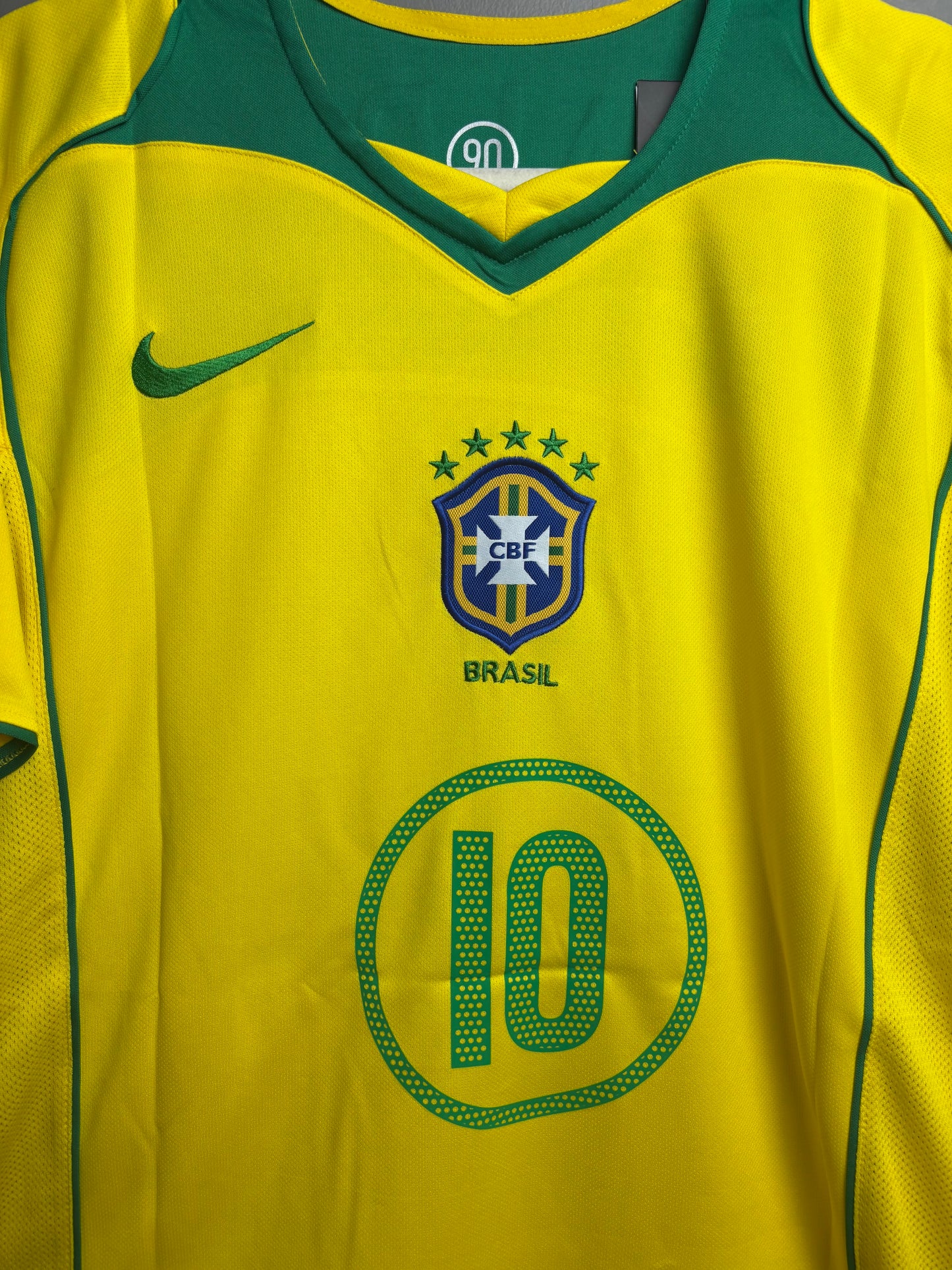 Brazil 2004 - 10 Ronaldinho