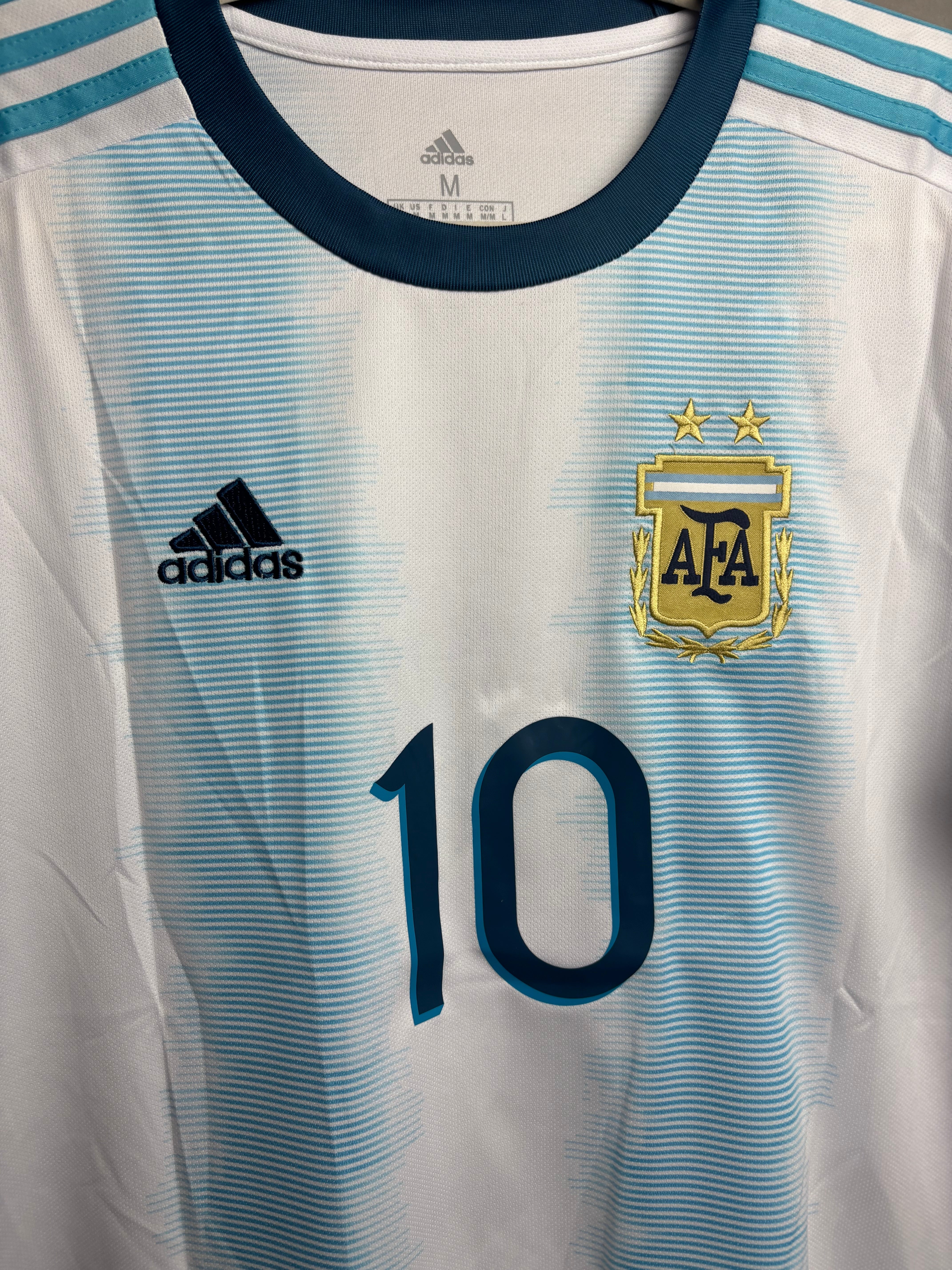 Argentina 2018 - 10 Messi – Field Legends Jerseys