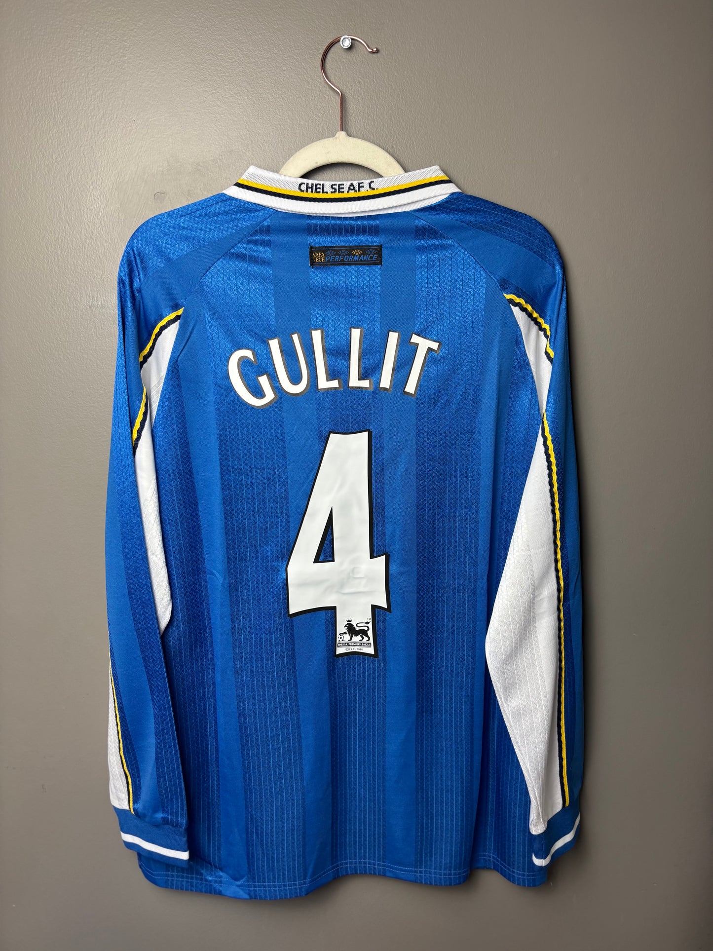 Chelsea FC 1997-99 - 4 Gullit