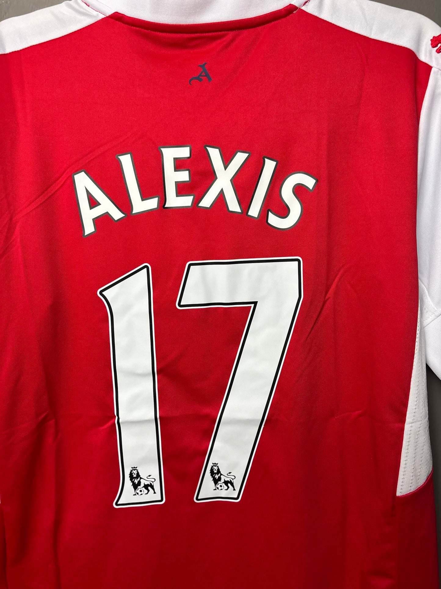 Arsenal FC 2016/17 - 17 Alexis Sanchez