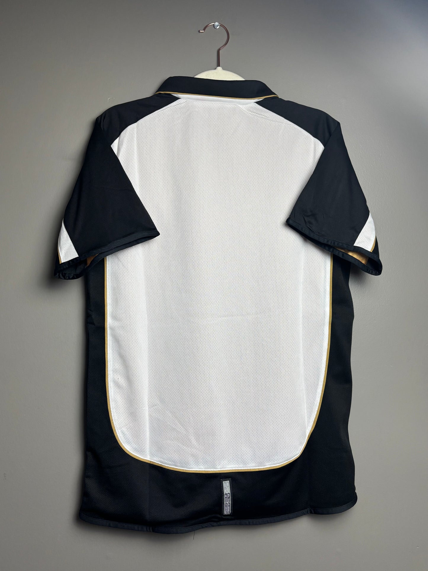 Manchester United ‘02 Reversible Jersey