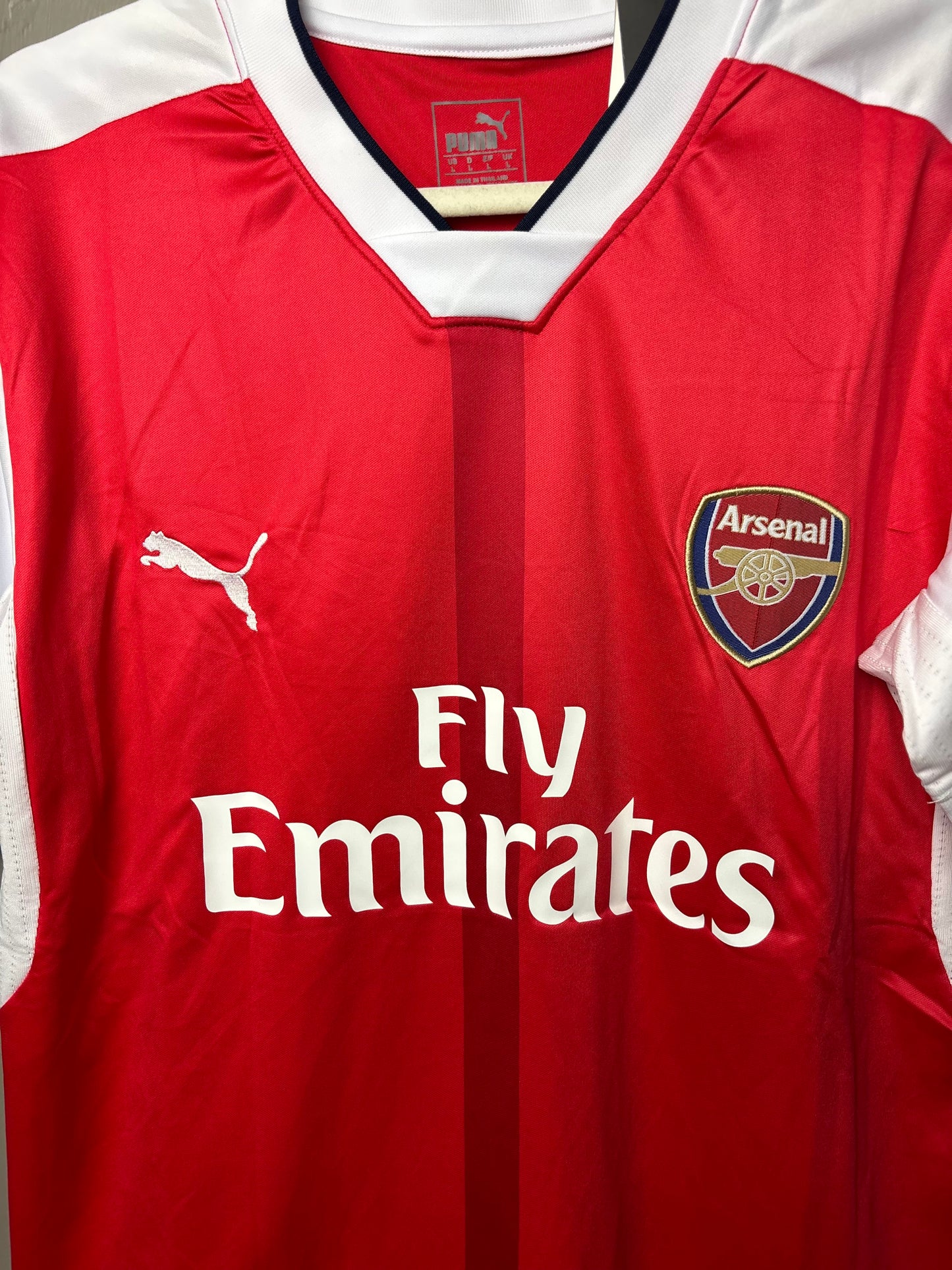 Arsenal FC 2016/17 - 17 Alexis Sanchez