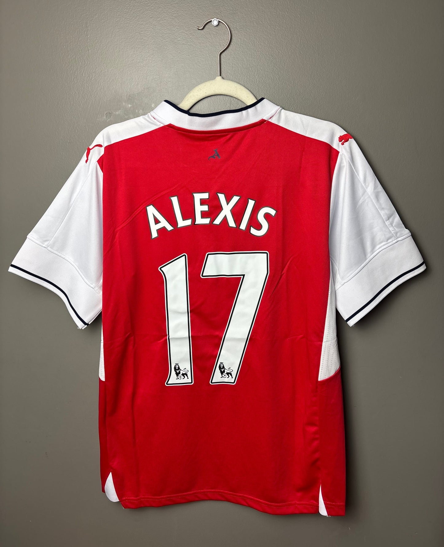 Arsenal FC 2016/17 - 17 Alexis Sanchez