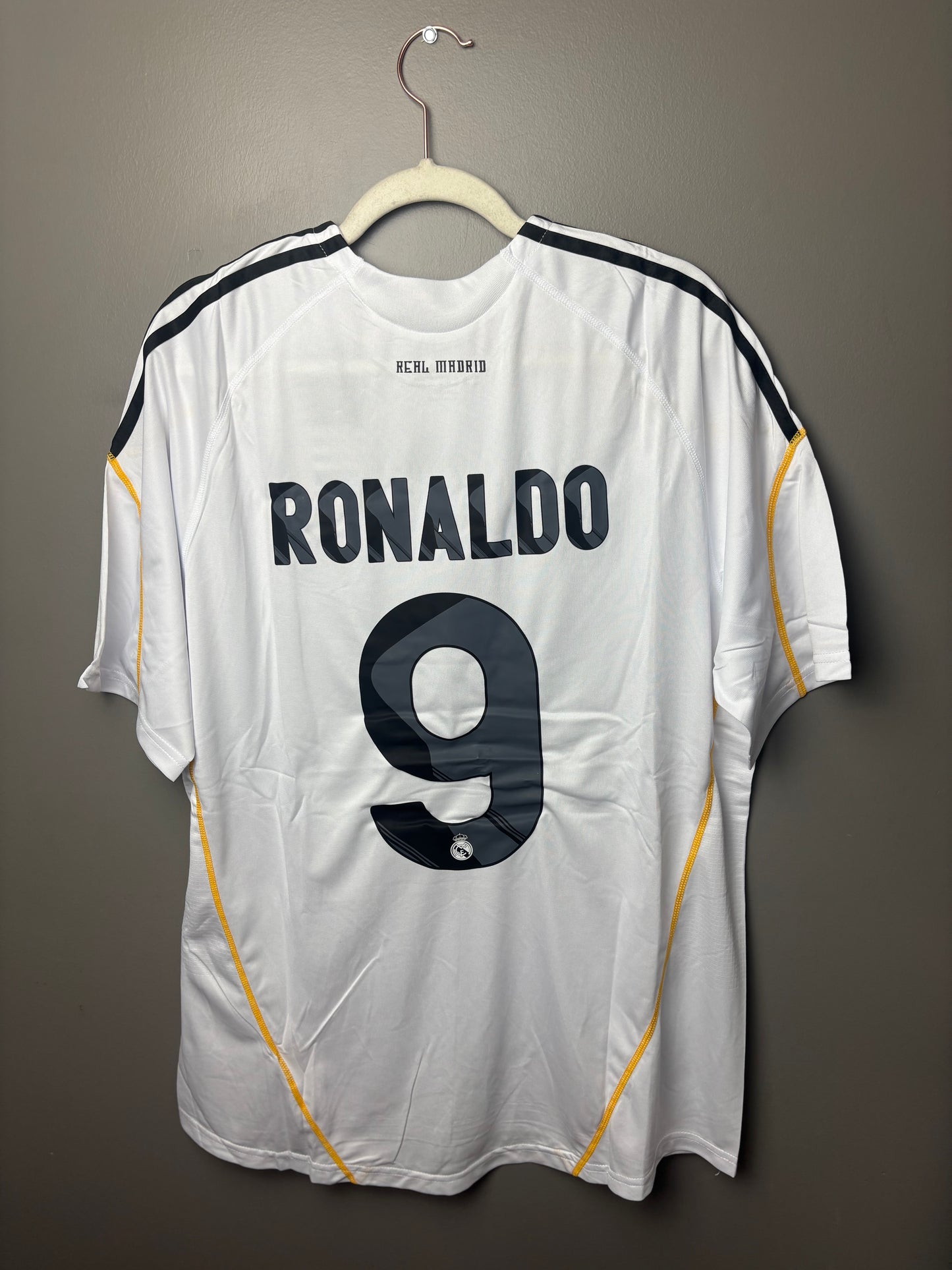 Real Madrid 2009/10 - 9 Cristiano Ronaldo