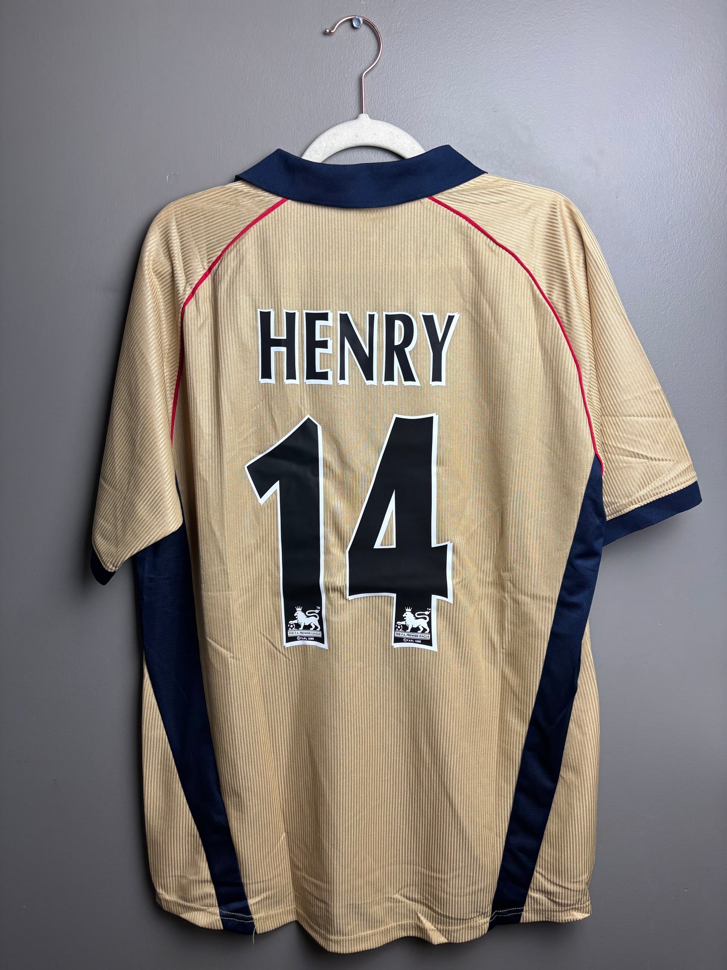 Arsenal FC 2001/02 - 14 Henry