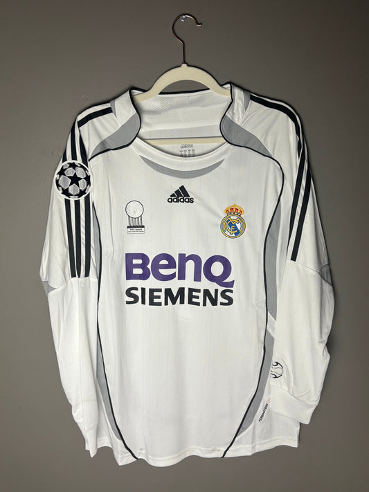 Real Madrid CF ‘06 - 3 Roberto Carlos